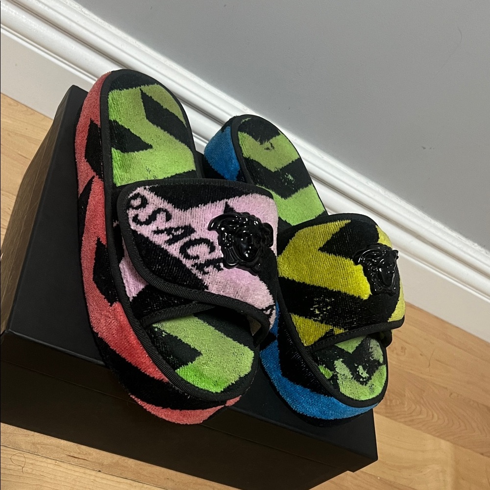 Versace Multicolor Patterned Slides - Picture 5 of 16